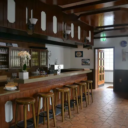 Zum Wilhelm Πανσιόν Germerode